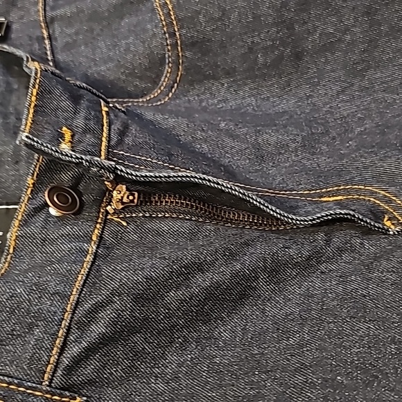 Foerever21 indigo straight leg jeans - Picture 5 of 6